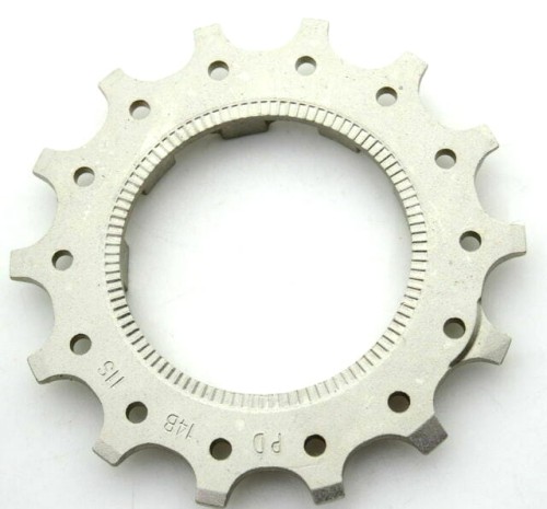 cs-6800-14z-zdystansem.jpg